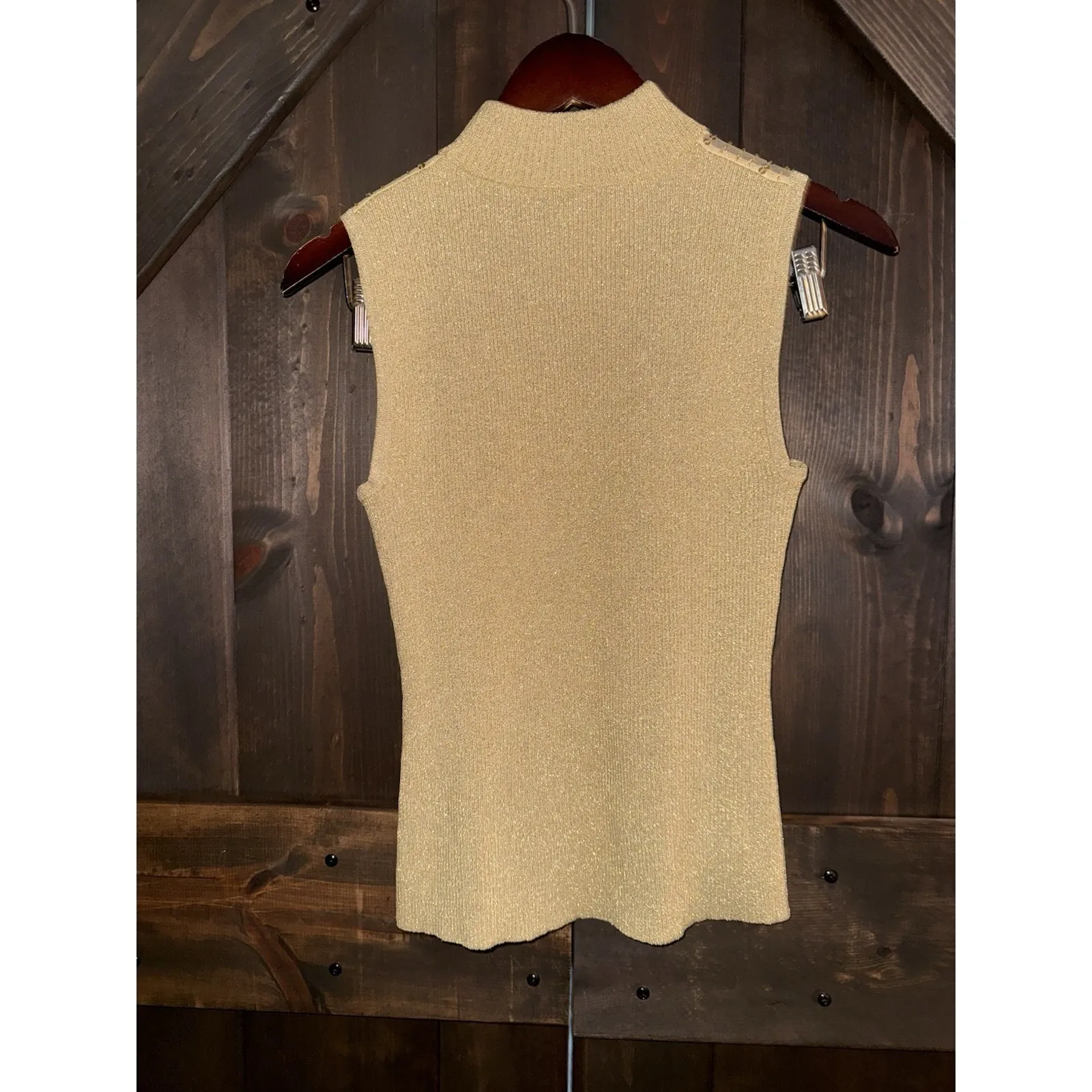 Cable and Gauge Women's‎ Sz M Medium Gold Tank Top Shirt Sweater Sequin Bling - Image 3