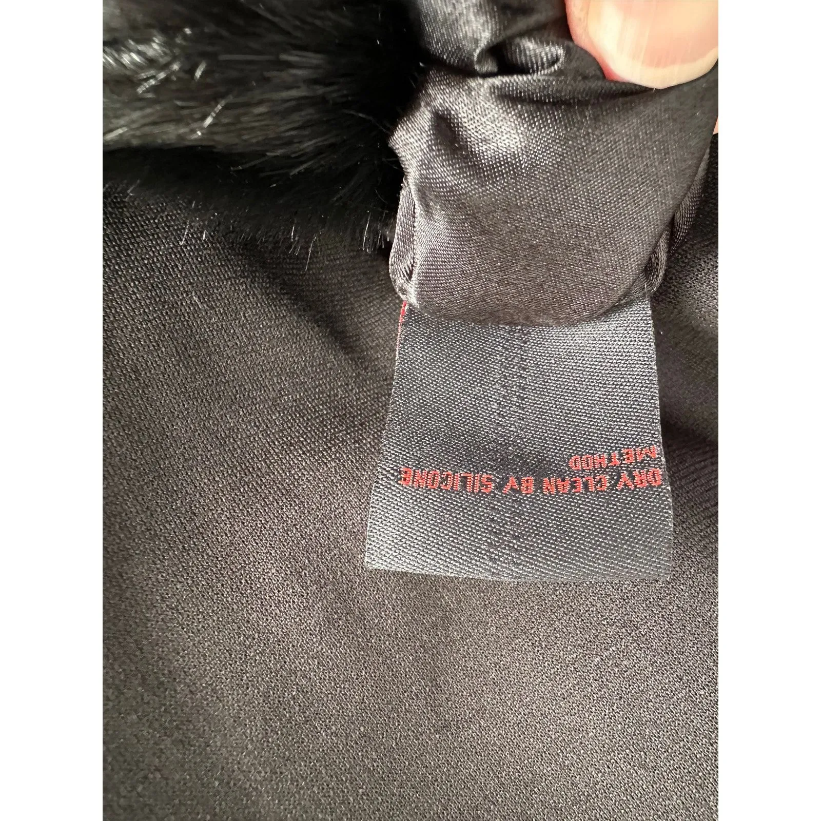 NEW Adrienne Landau Little Black Dress with Faux Fur Shirt Hem Sleeveless XS - Image 13