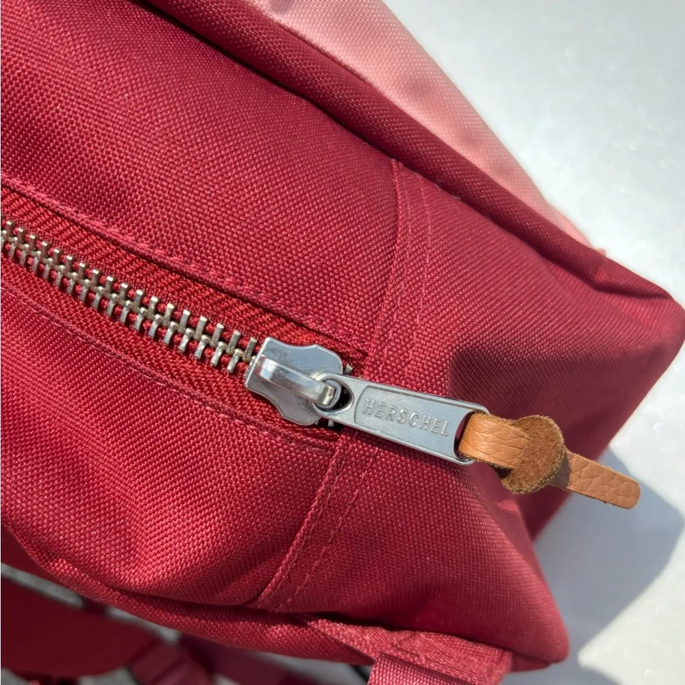 Herschel Red and Pink Backpack mini - Image 8