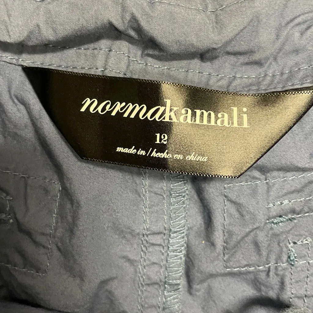 Norma Kamali Cargo Multi Pocket Crop Pants in Marine Blue Size 12 - Image 3