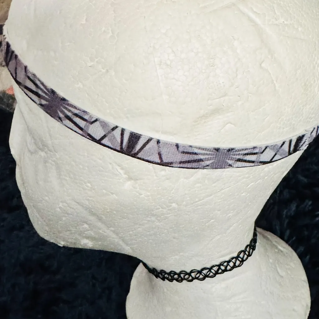 NIKE SWOOSH HEADBAND - Image 3