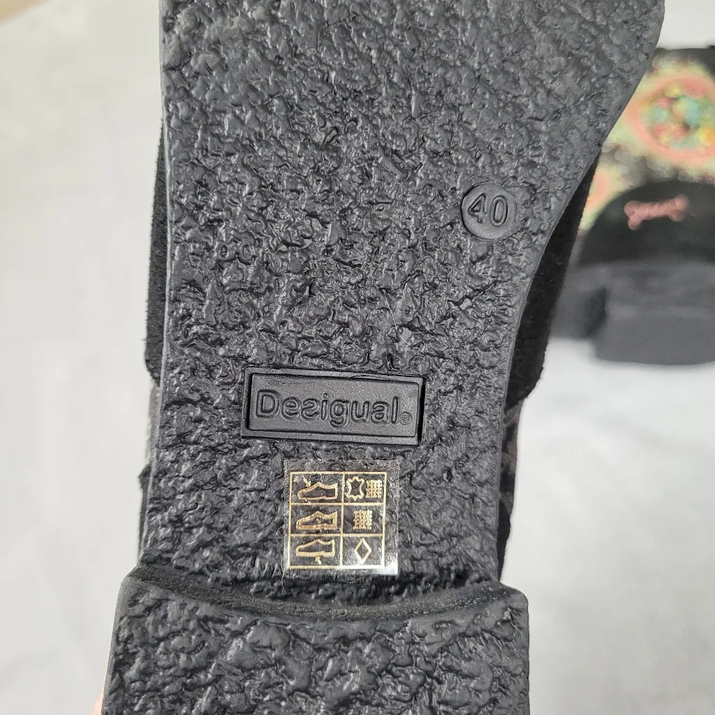 Desigual Women's Boots Winter Black Boho Size 40 US 9 - Image 9