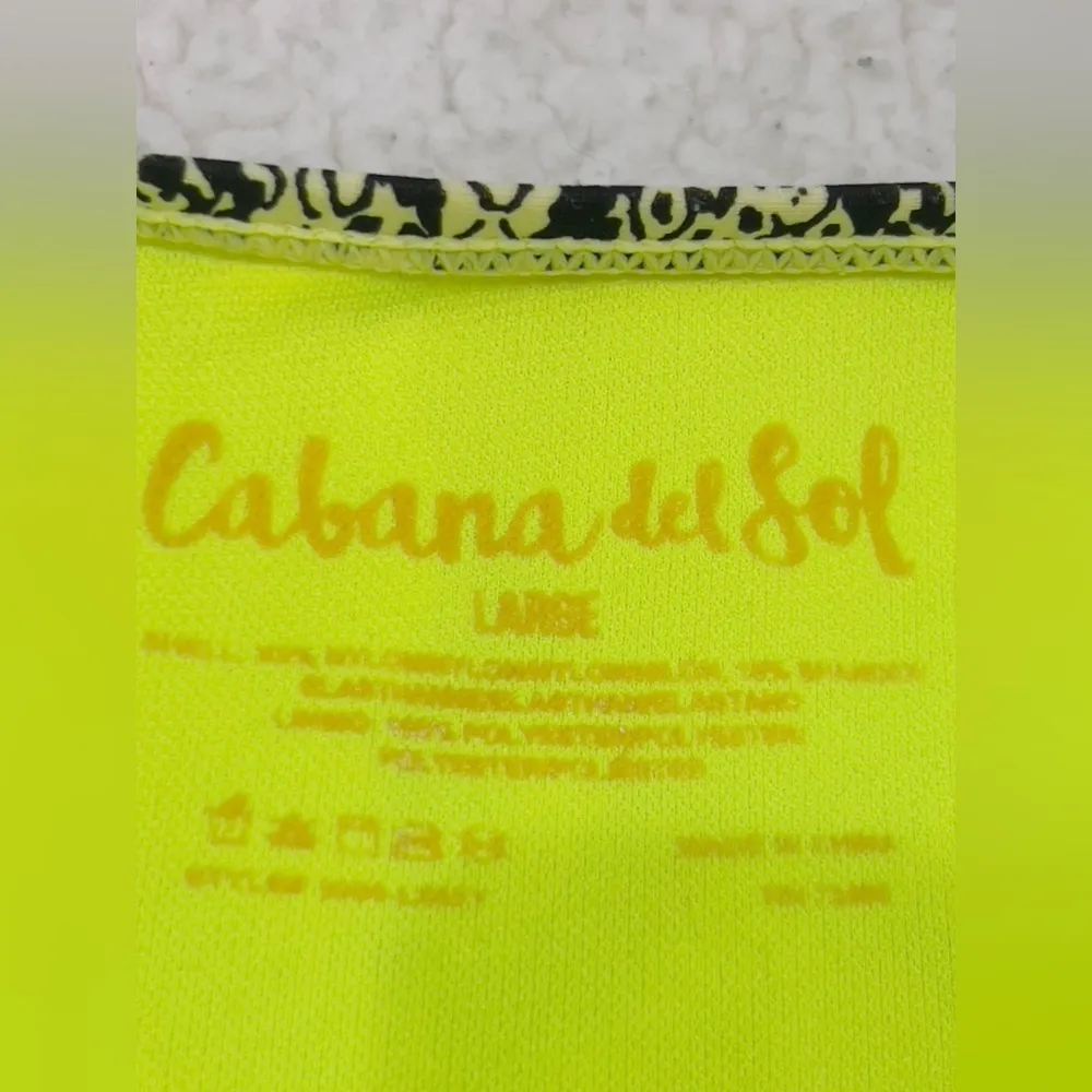 Bikini set size large green neon and black snake print design like new - Image 6