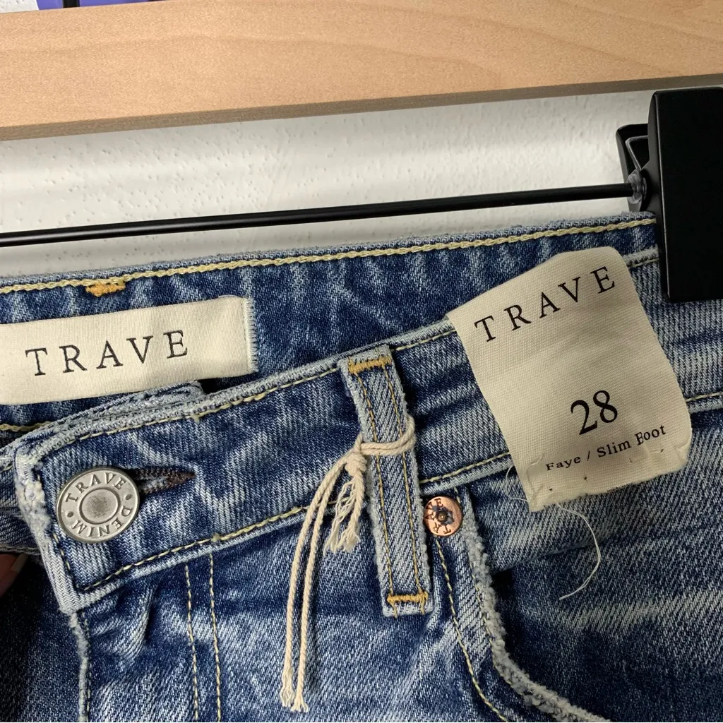 Trave 28 NEW Faye Slim Bootcut Slit Jeans Stone Wash Grunge Biker Distressed Kne Blue - Image 3