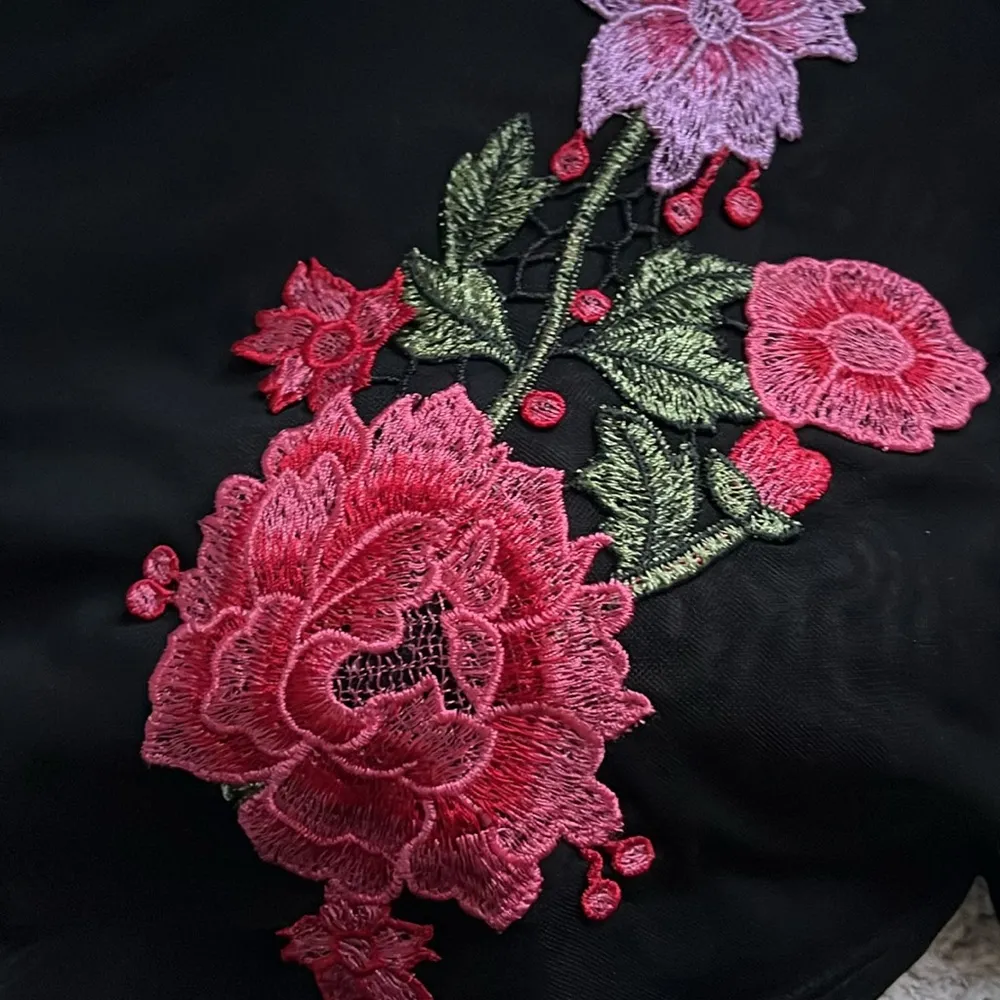 Y2k mesh black floral embroidery Top - Image 4