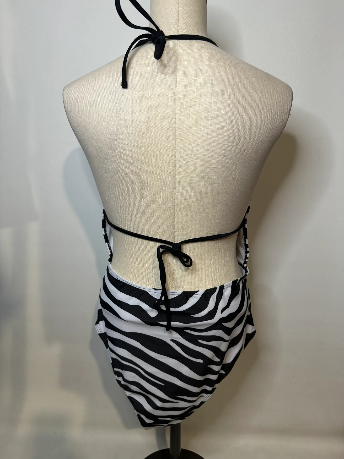 New W/ Out Tags  Swimsuit - Image 3