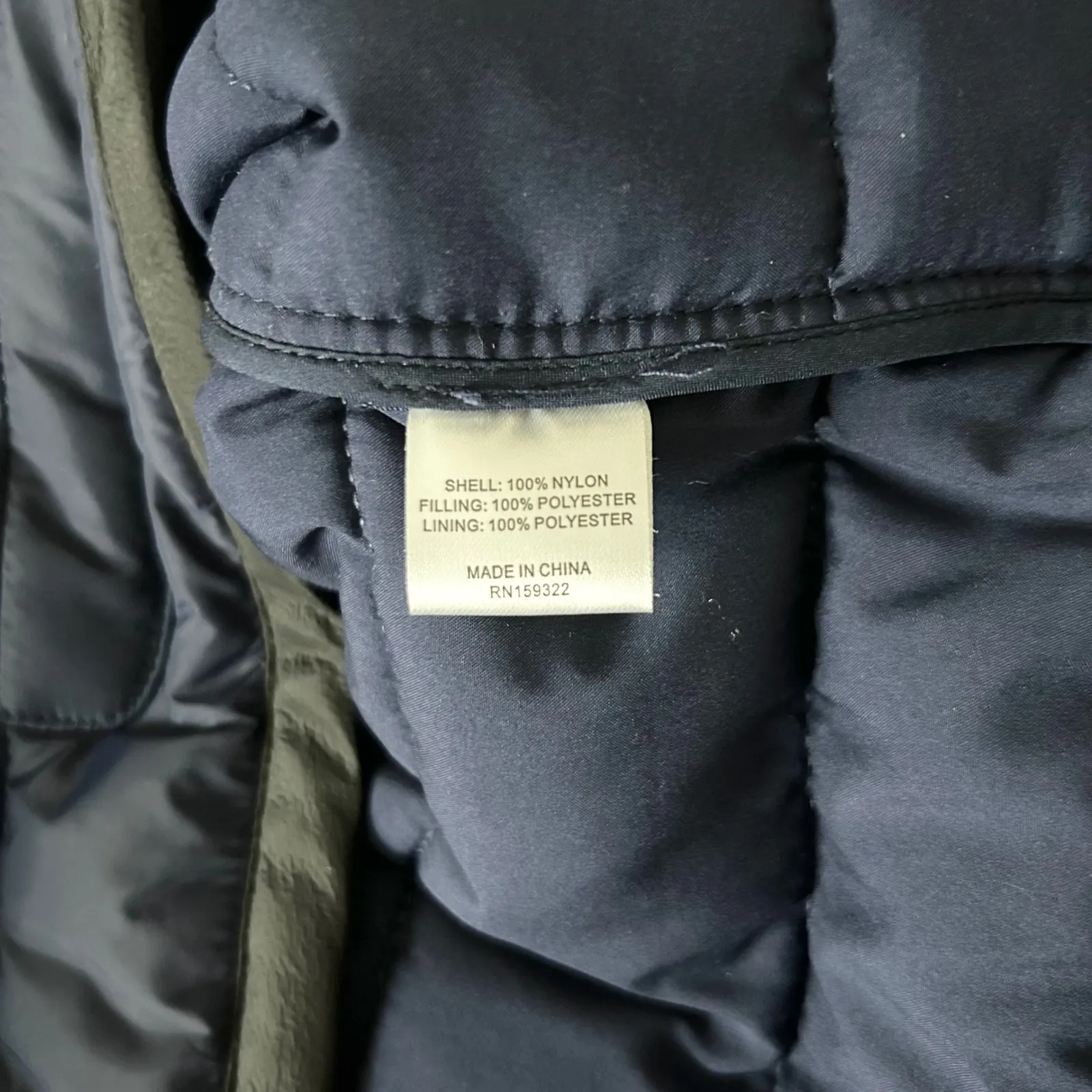 Evereve  Elle Puffer Jacket Navy Quilted Collarless Black Trim Size Medium - Image 5