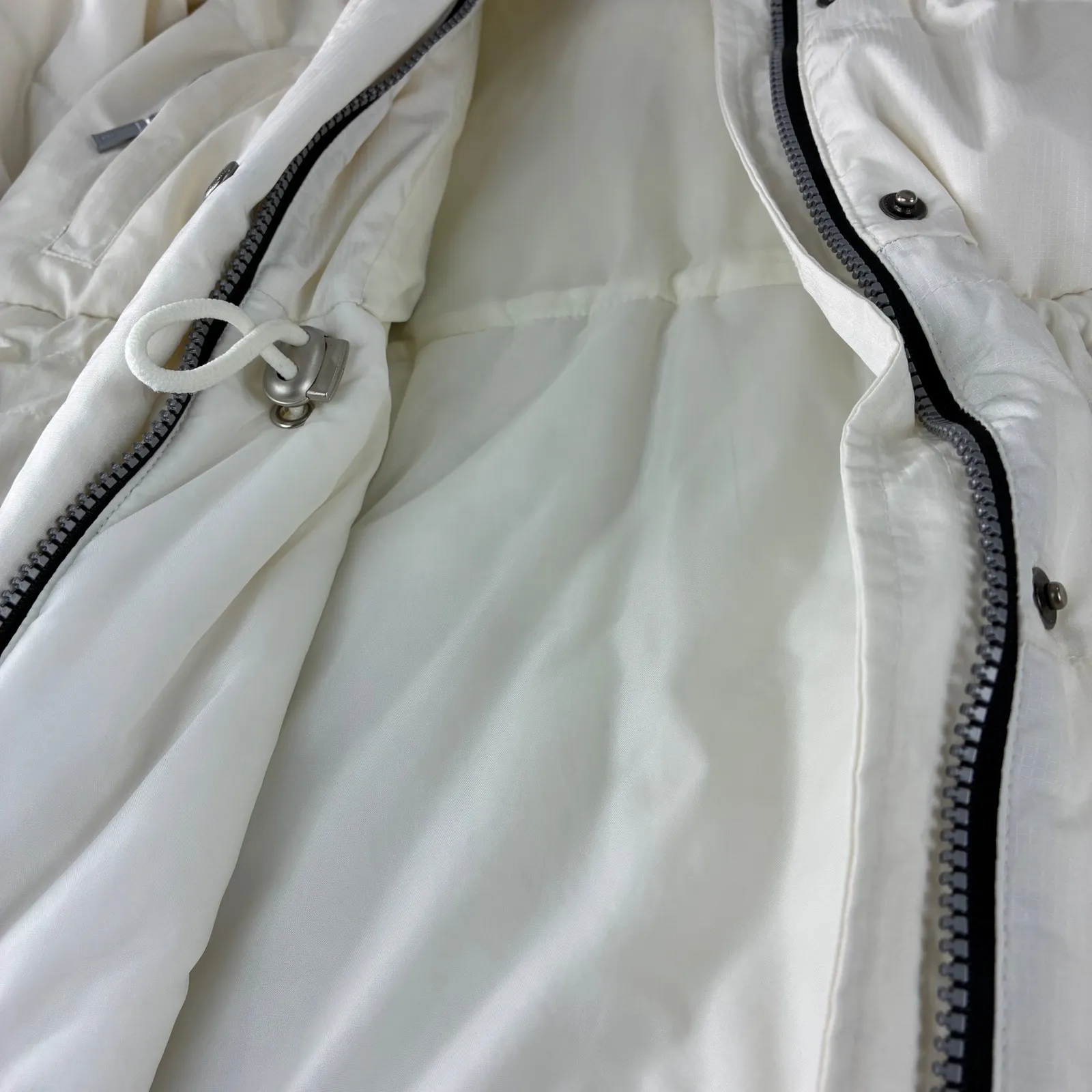 Vintage Nils Skiwear Womens‎ Size 12 Cream Puffer Jacket Down Filled Winter Coat Black - Image 14