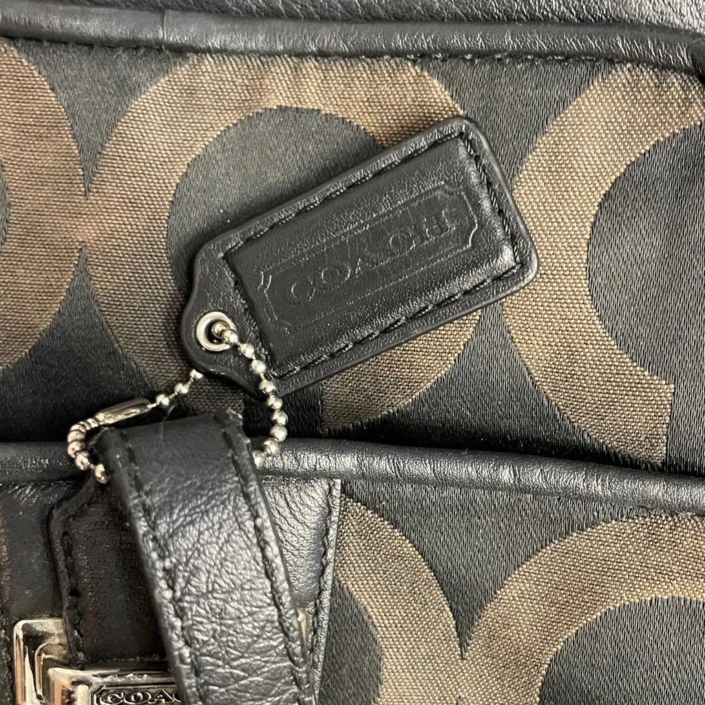 Coach Black Brown Medium size shoulder bag tote Leather Canvas - Image 5