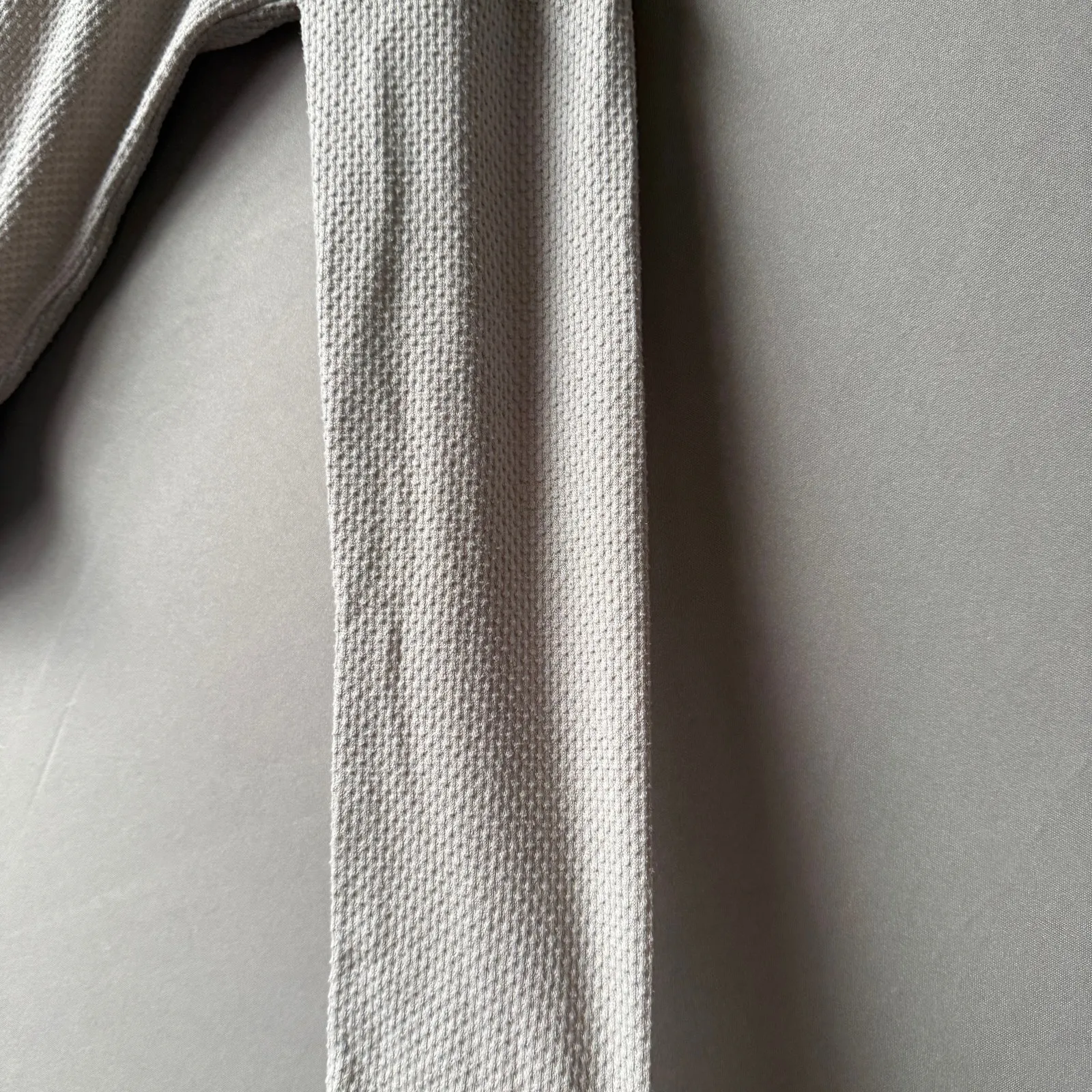 Flawless sz S‎ gray button-down top - Image 4