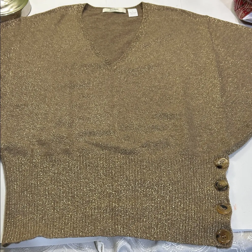 Women’s cashmere blouse - Image 3