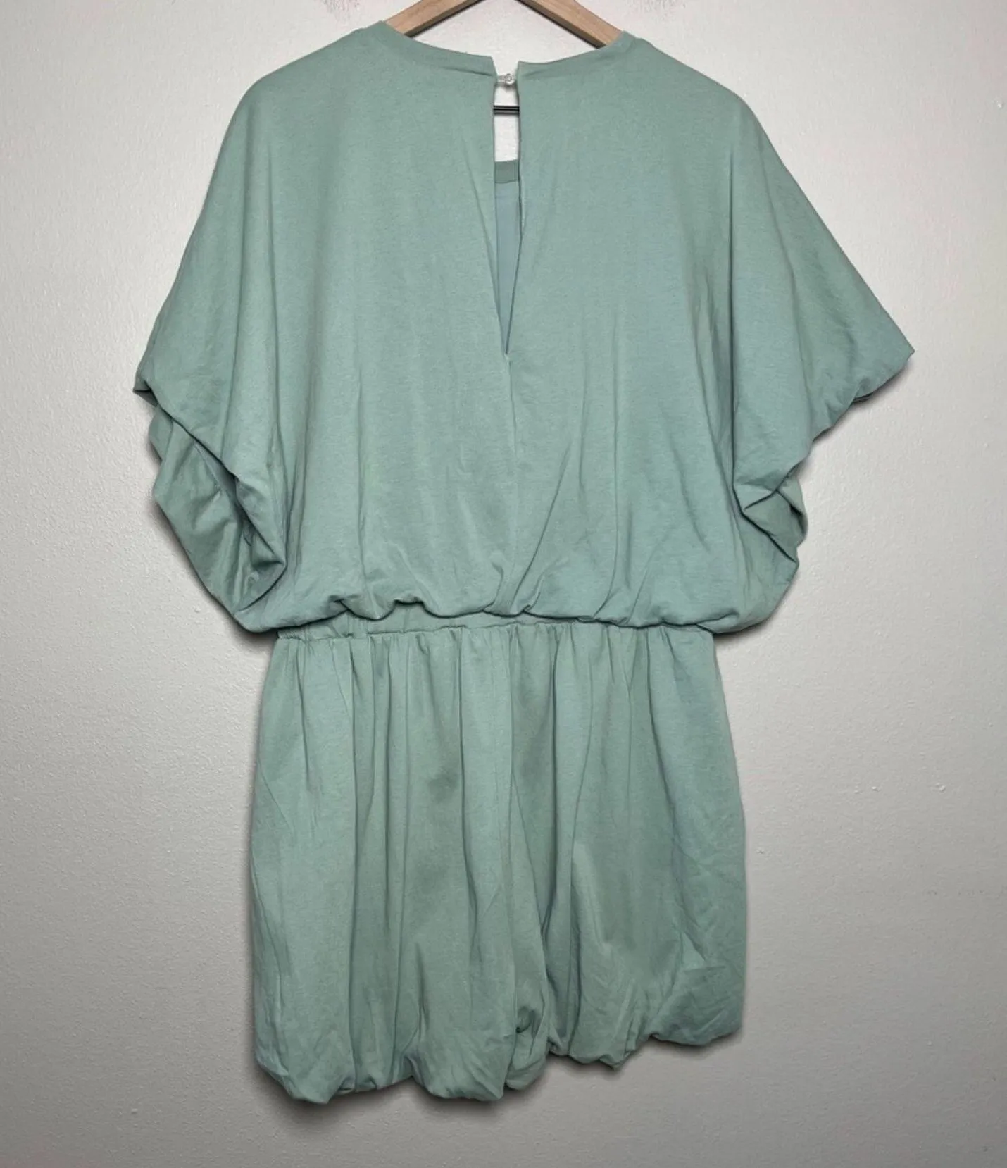 Los Angeles Loungewear Bubble Romper Sz M - Image 5
