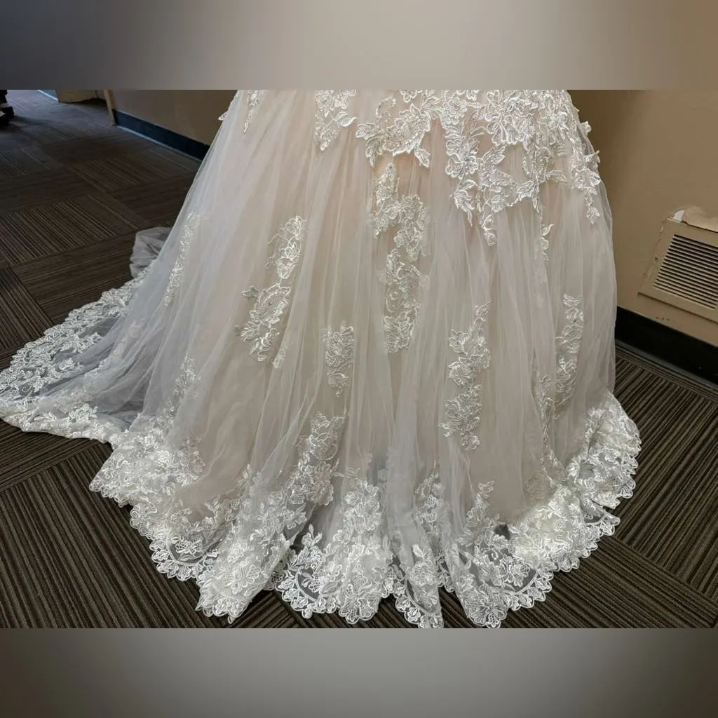 Maggie Sottero Ivory Bridal Gown White Size undefined - Image 11