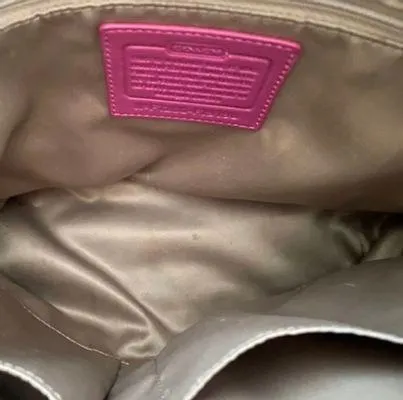 EUC  Signature C Pink Patent Purse and Matching Wallet - Image 10