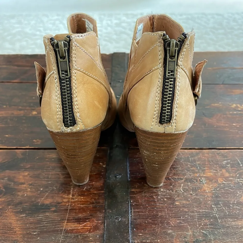 Very Volatile Tan Leather Heeled Ankle Boots w/Buckle 3" Size 8.5 - Image 2