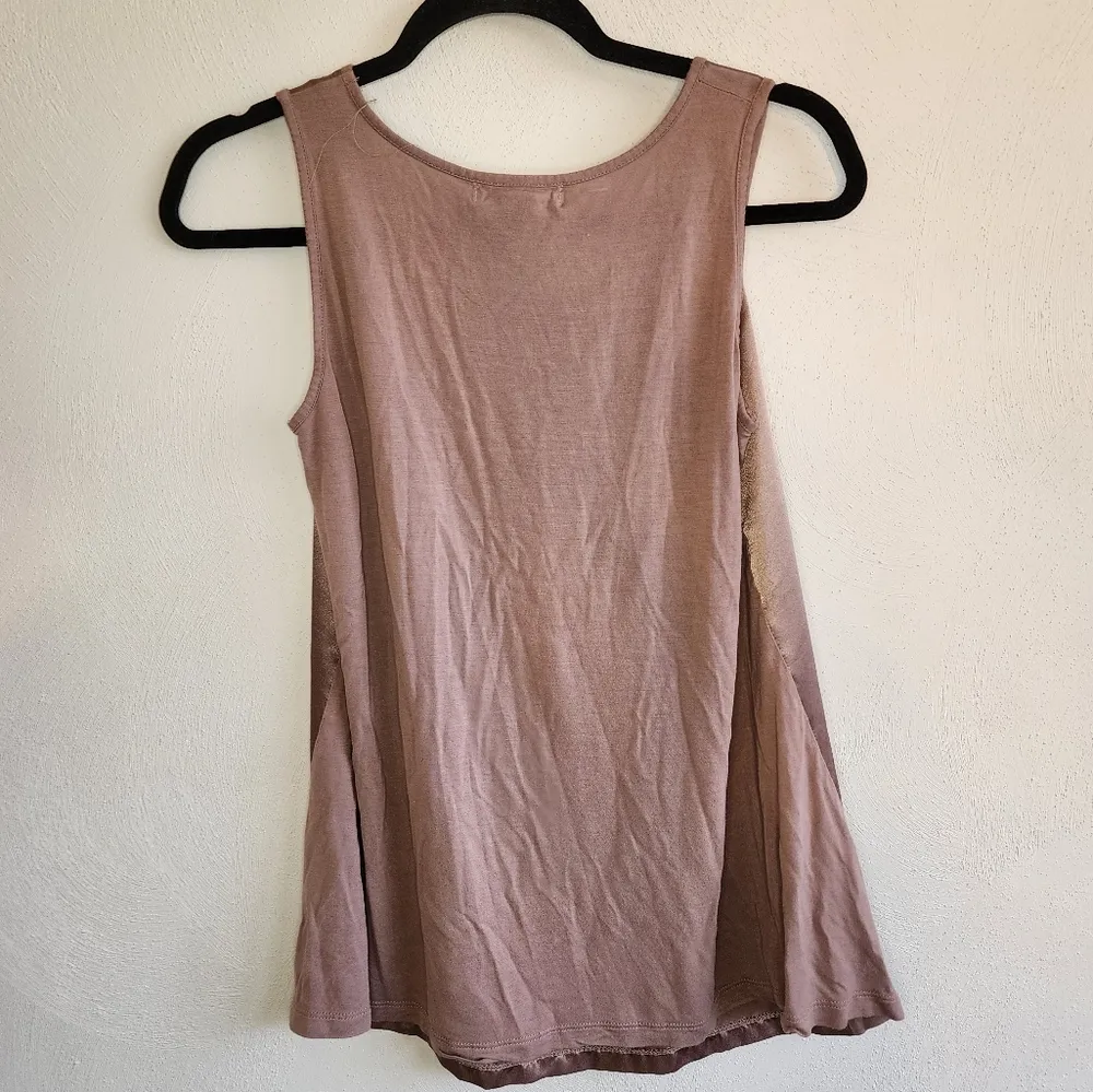 Kenar mix media satin sleeveless blouse size small - Image 3