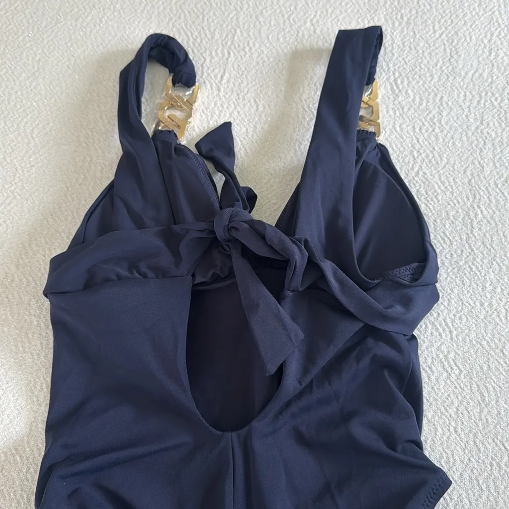 Robin Piccone JANE V PLUNGE ONE PIECE, Size 6, $186 - Image 9