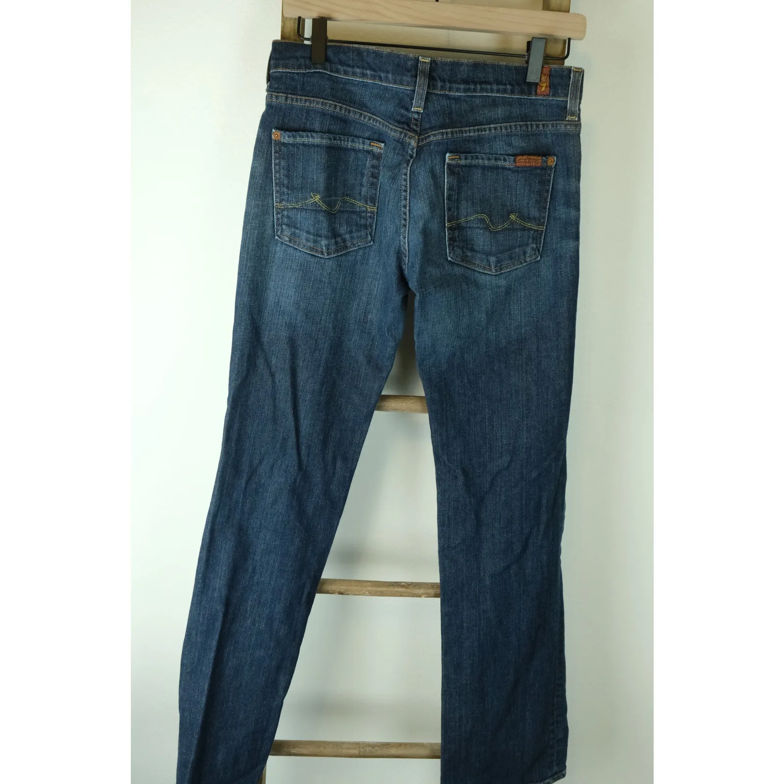 7 For All Mankind Low Rise Button Fly BoyCut Womens 29 Bootcut Mid Wash Denim - Image 5