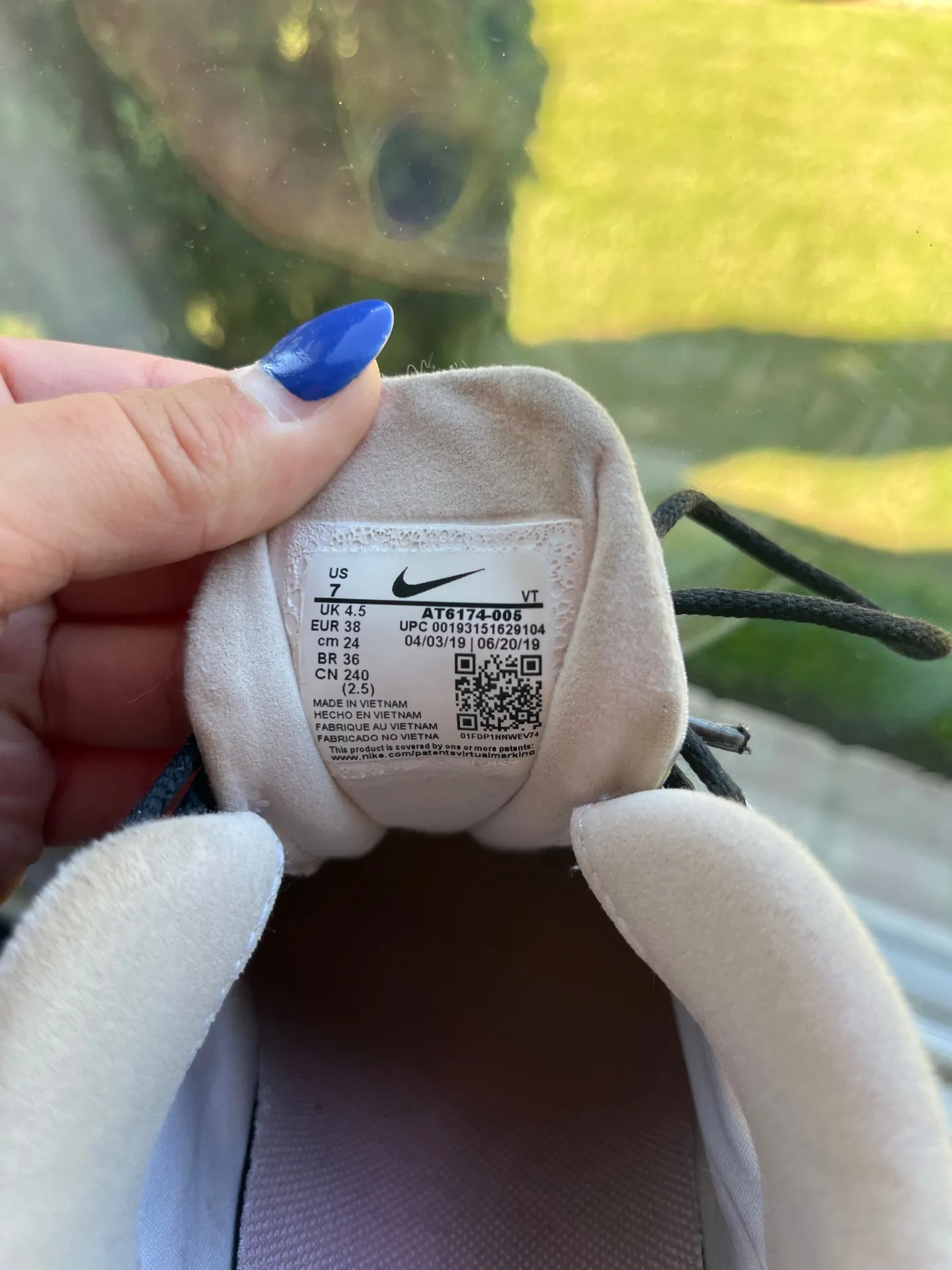 Nike Air Max 270 React Women’s - Image 6