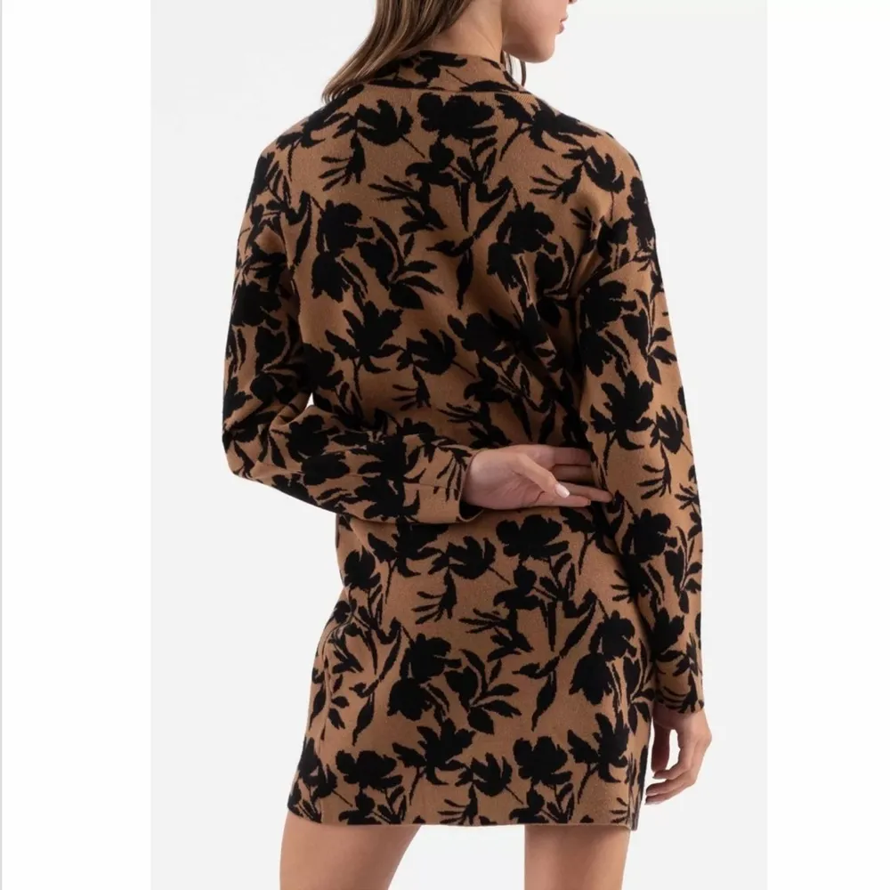 Elegant Black and Brown Floral Dress - Image 5