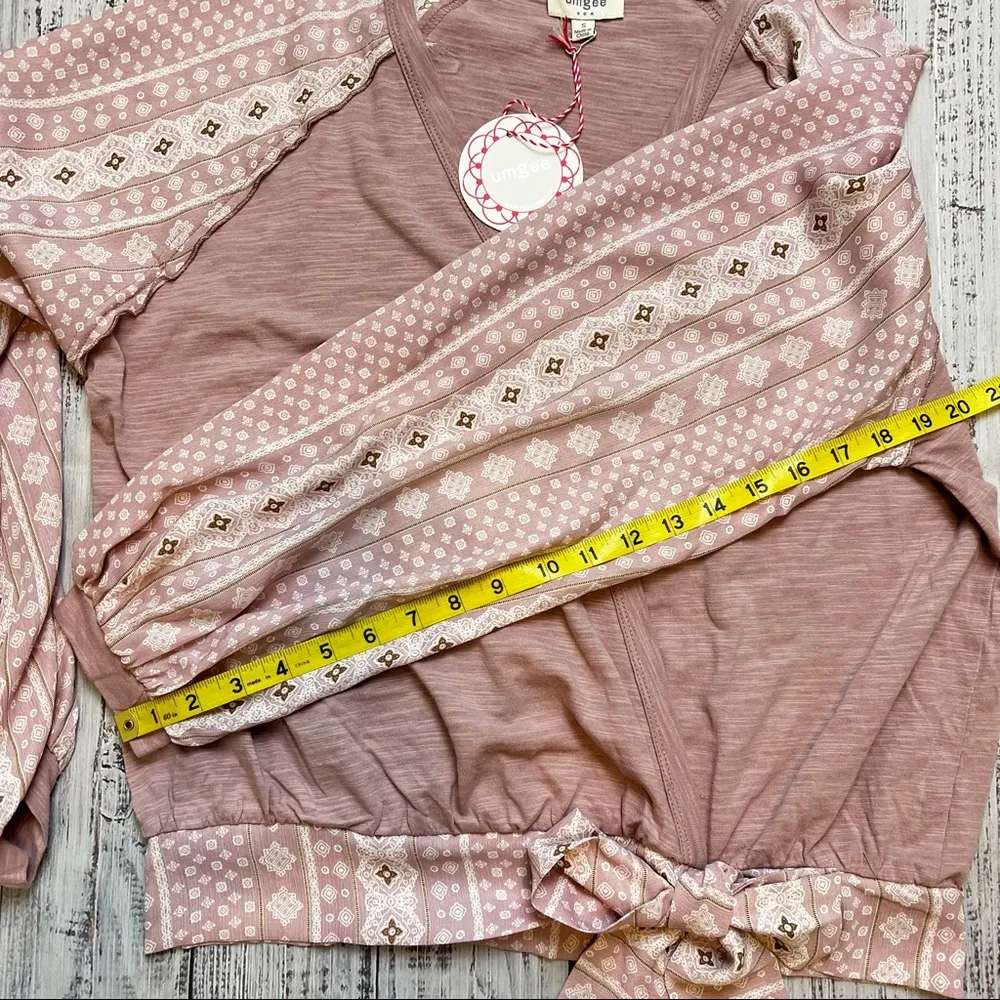 Umgee Long Sleeve Faux Wrap Top. Size Small. NWT - Image 6