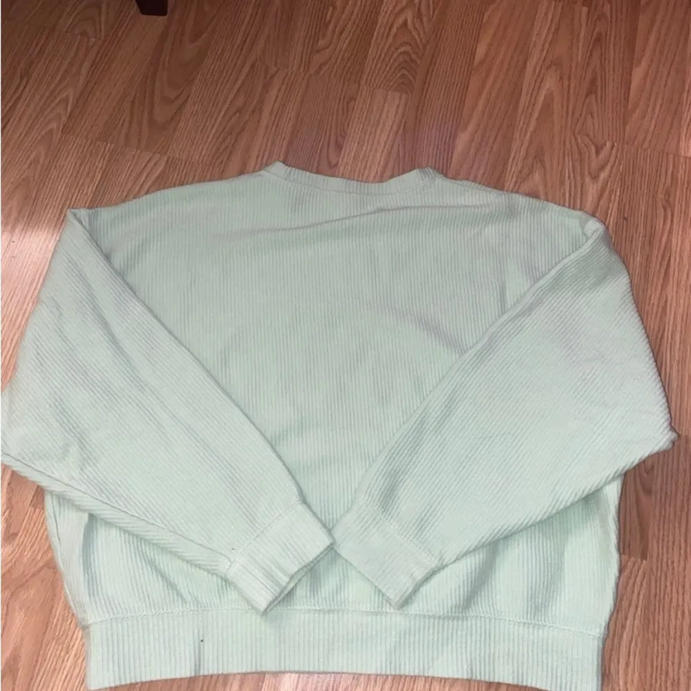 VS PINK Crewneck Sweatshirt Size XS - Image 5