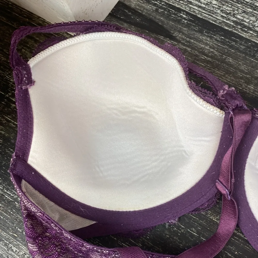 Le Mystere Purple Lace Contour Underwire Bra 32DD Size undefined - Image 4