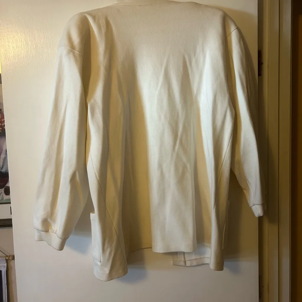 Vintage 80’s women’s LL Bean white cardigan. Size large. Used in great condition - Image 5