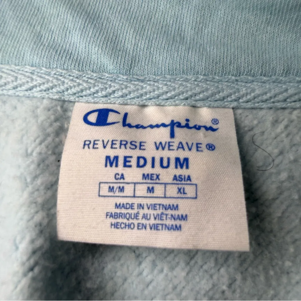 Champion  Women's Light Blue Quarter-Zip Sweatshirt - Image 3