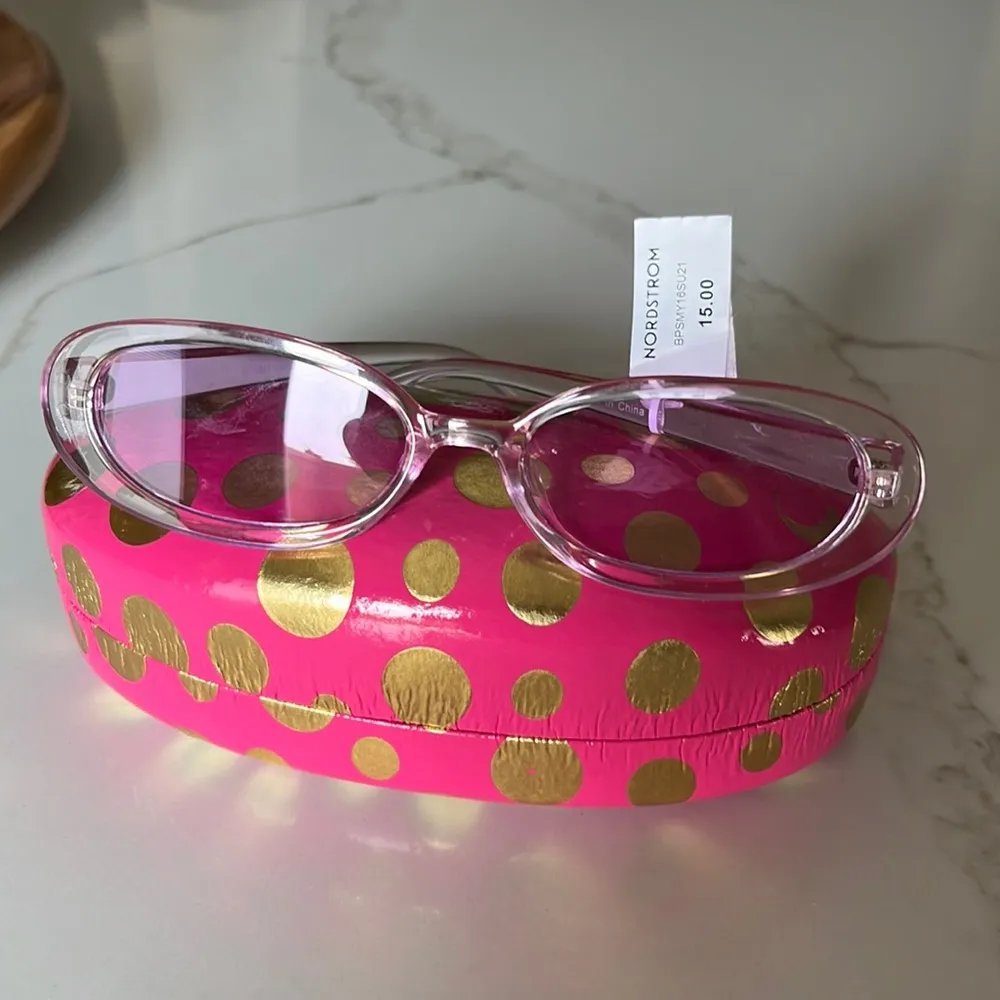 Nordstrom sunglasses and max studios sunglass case - Image 2