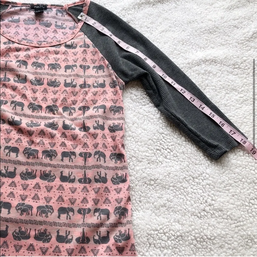 🆕 Elephant raglan elbow sleeve scoop top - Image 4