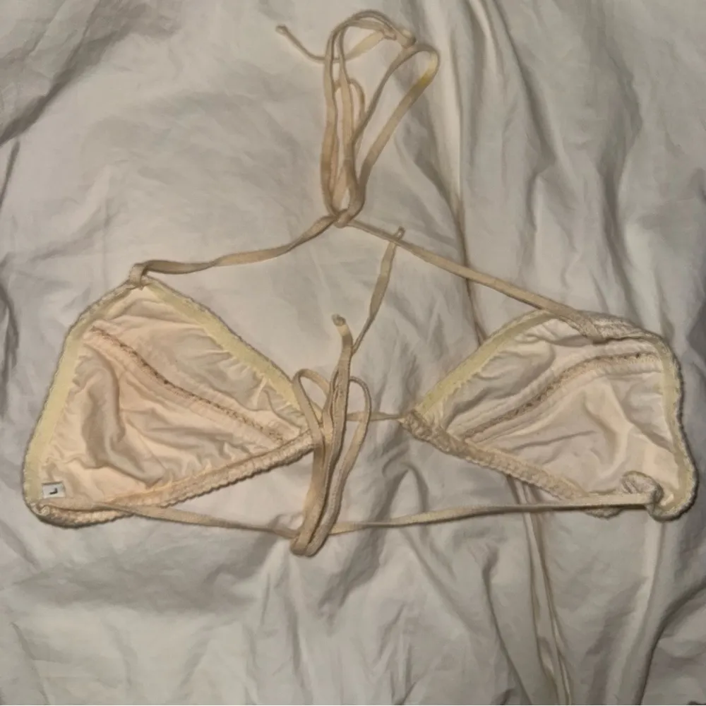 Elegant Cream Halter swim bralette Size undefined - Image 2