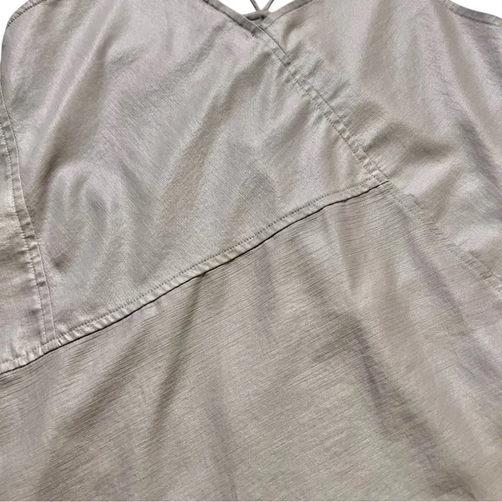 Elegant Gray Women's Top - Image 2