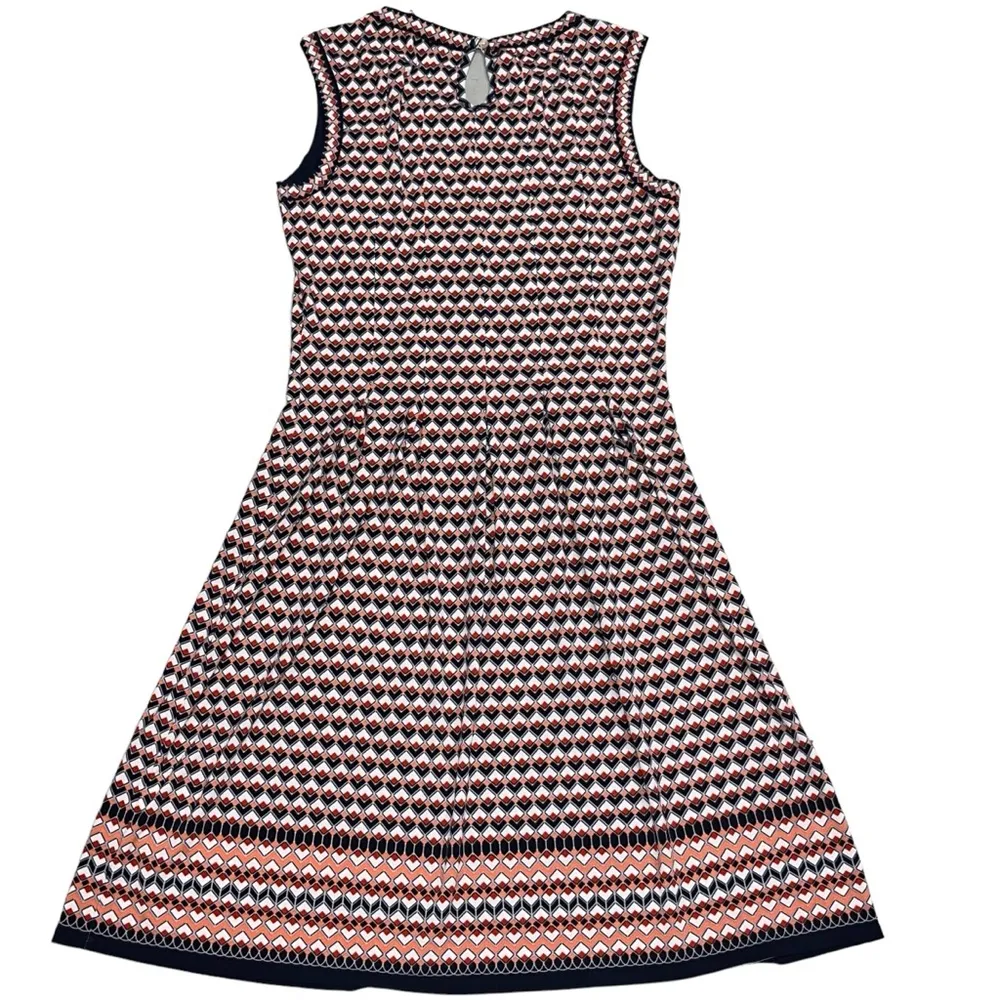 NEW Max Studio Sleeveless Flare Dress size Small - Image 3