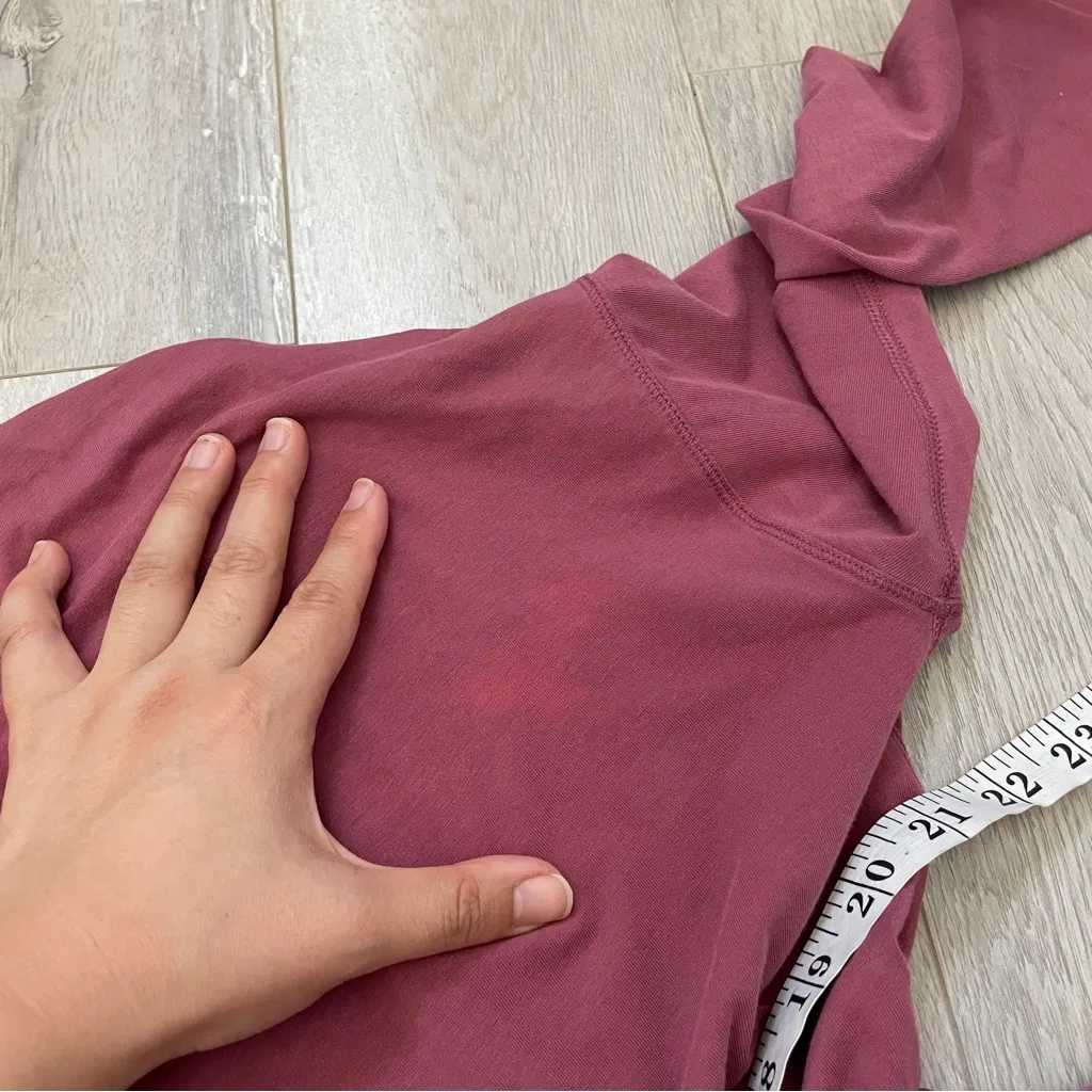 Lululemon Long Sleeve Tshirt to the point womens Pink size 10 athleisure casual - Image 6