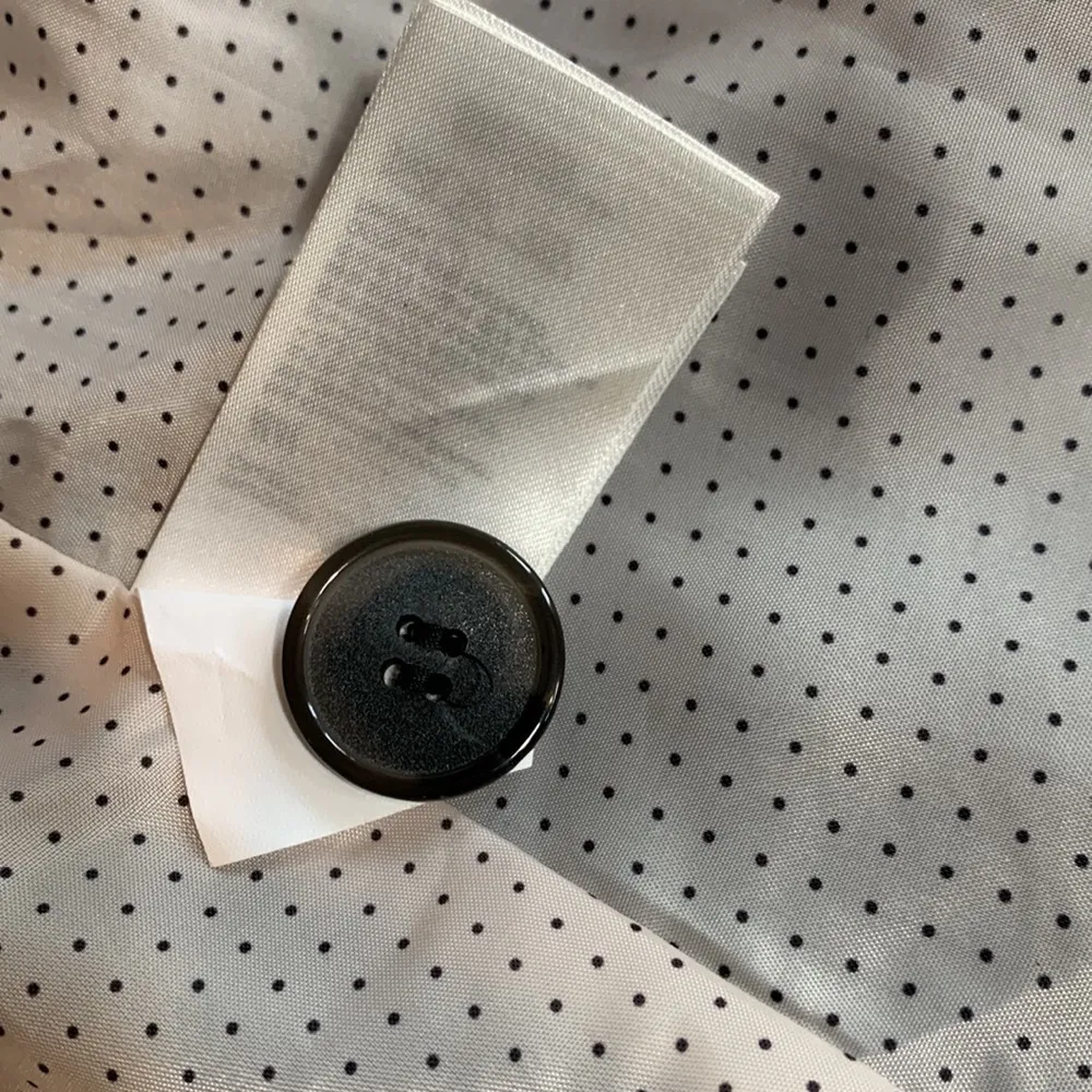 H&M New Black Blazer Size 4 - Image 6