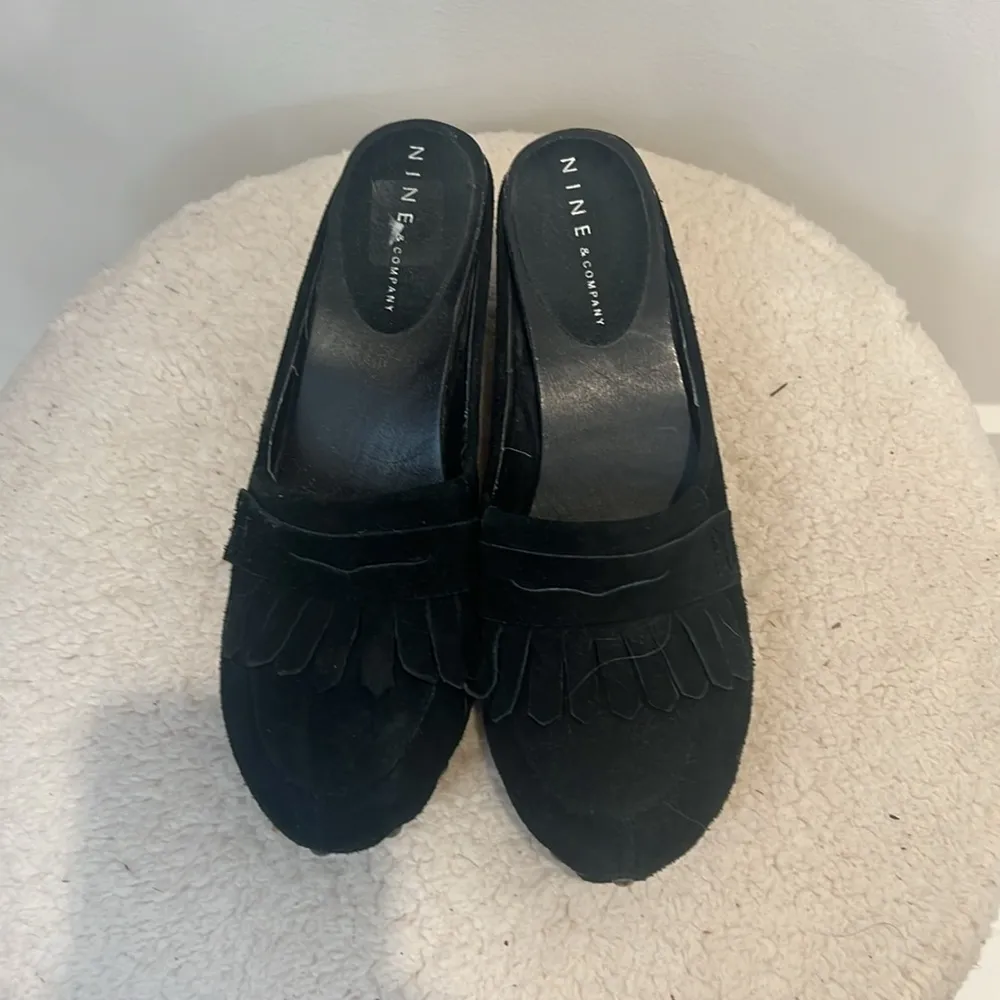 Nine & Company black  PO-NOWADAY-K leather clog size 8 in great condition! - Image 3