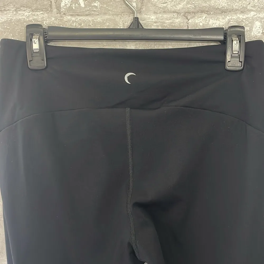 ZYIA Black Strap Compression Leggings - Image 4