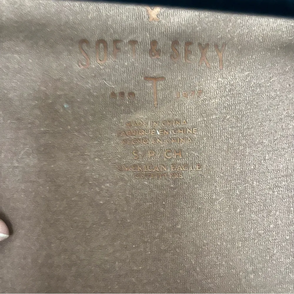 Burnt Orange Long Sleeve Twist Front Top. - Image 3