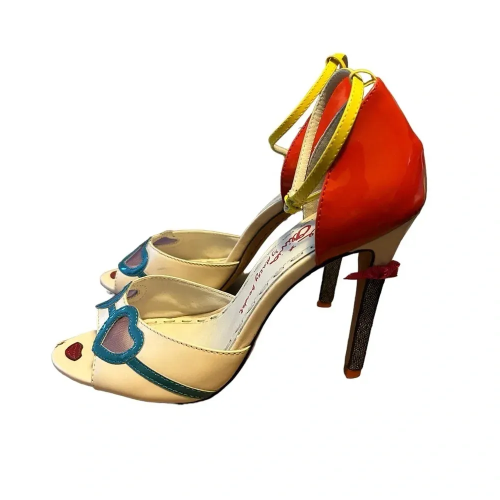 ALICE + OLIVIA X STACY BENDET PATENT HEELS - Image 4