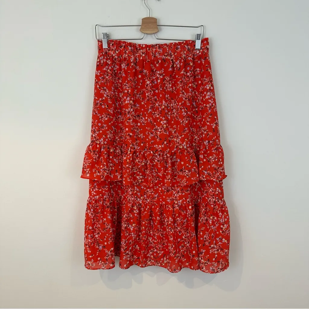 Ann Taylor Floral Red Tiered Skirt Midi Length Size Medium Women's - Image 2