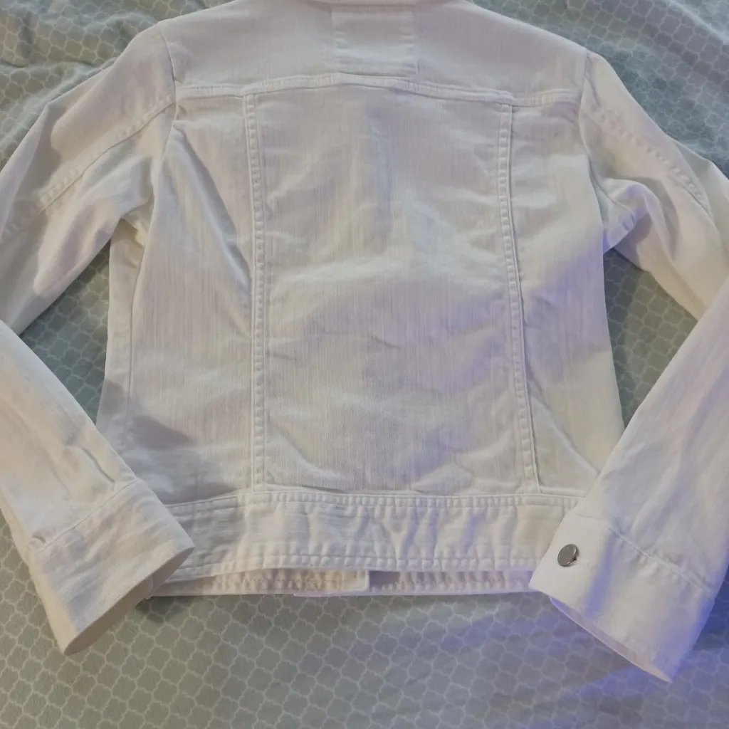 The Limited  womens small white button front jean jacket stretch - Image 7