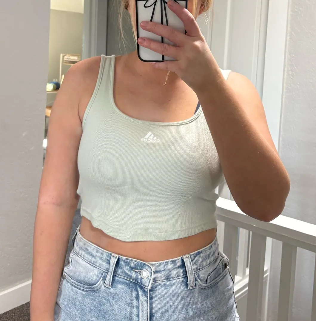 Light green adidas tank top - Image 6
