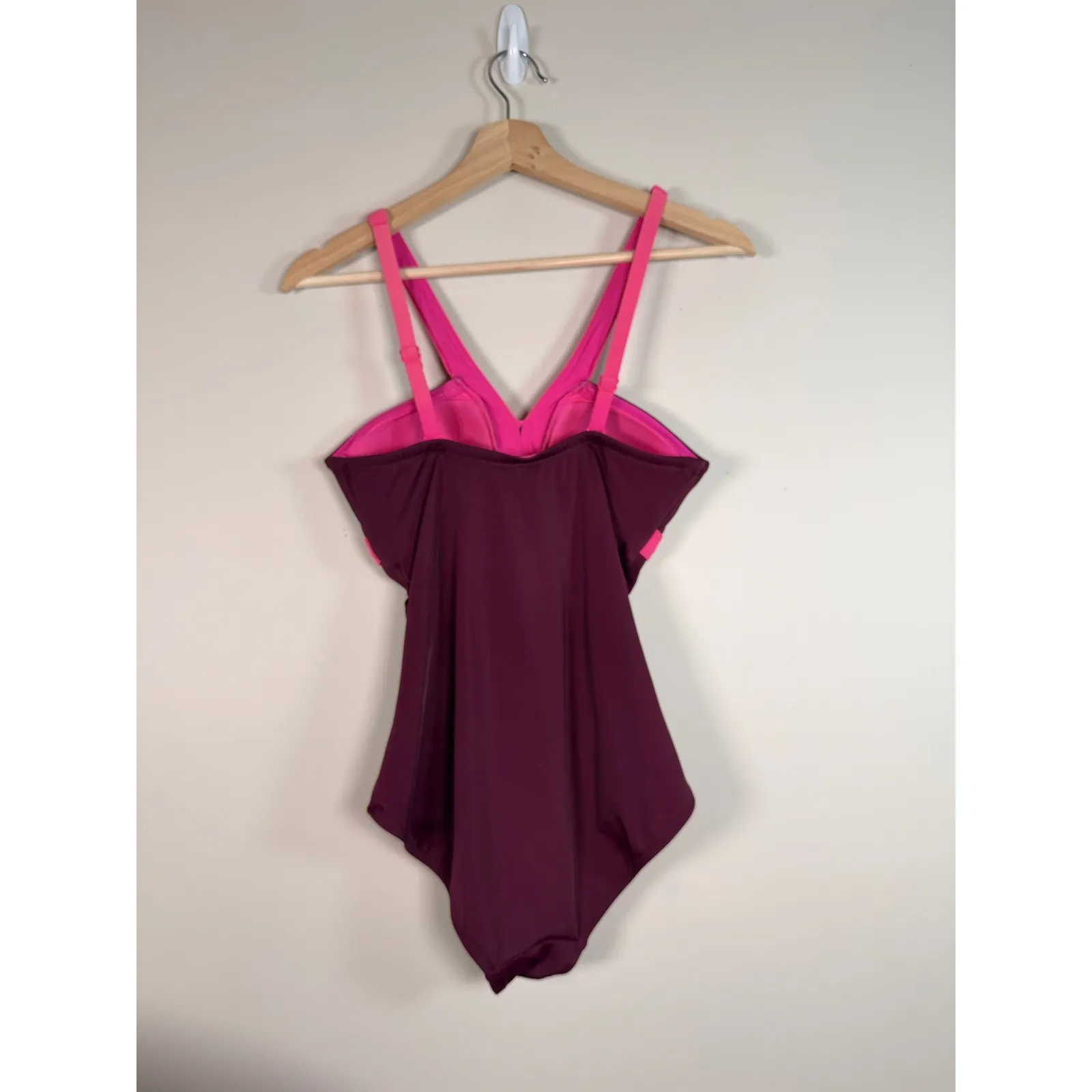 Boden Women Plum Pink Ruched One Piece Swimsuit Bathing Suit Size 8 Halter Purple - Image 3