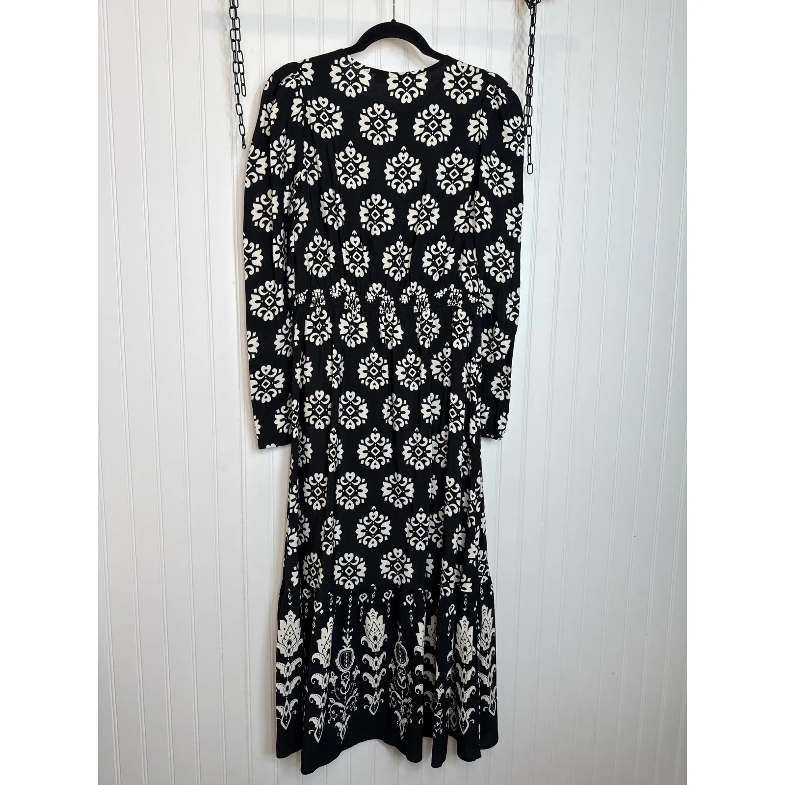 LOFT Ann Taylor Black & White Floral Tiered Midi Dress Long Sleeve Casual Size S - Image 4