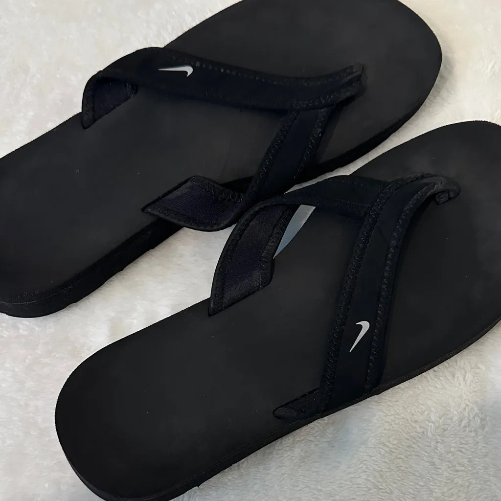Nike Black Ultra Celso Thong Sandals - Image 4
