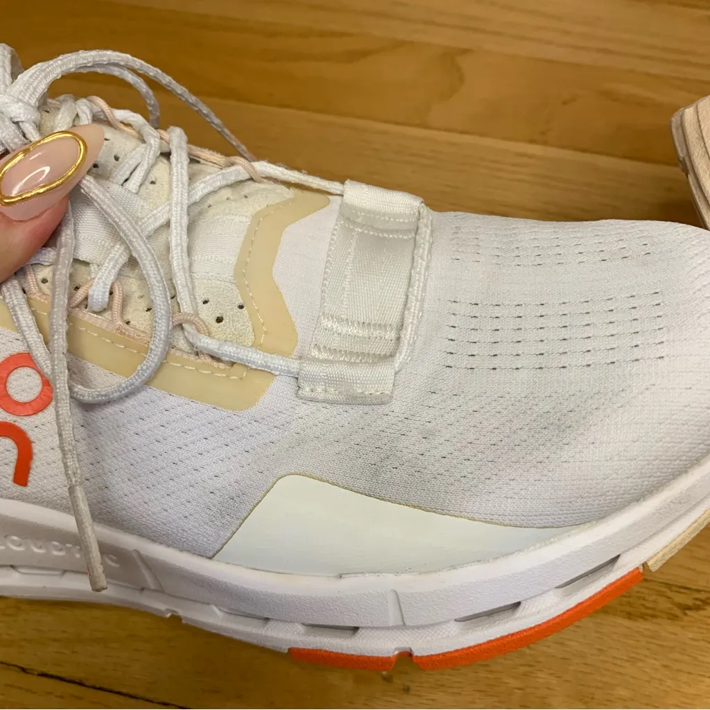 On Running Cloudnova 2 Women's Sneakers in White / Flame - Size 6 - Image 9