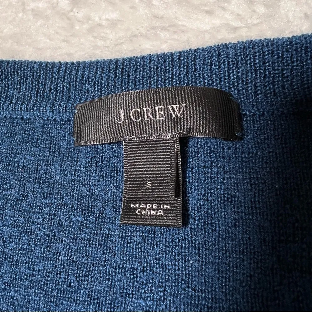 J. Crew Blue Merino Wool V-Neck Side Pocket Sweater - Image 9