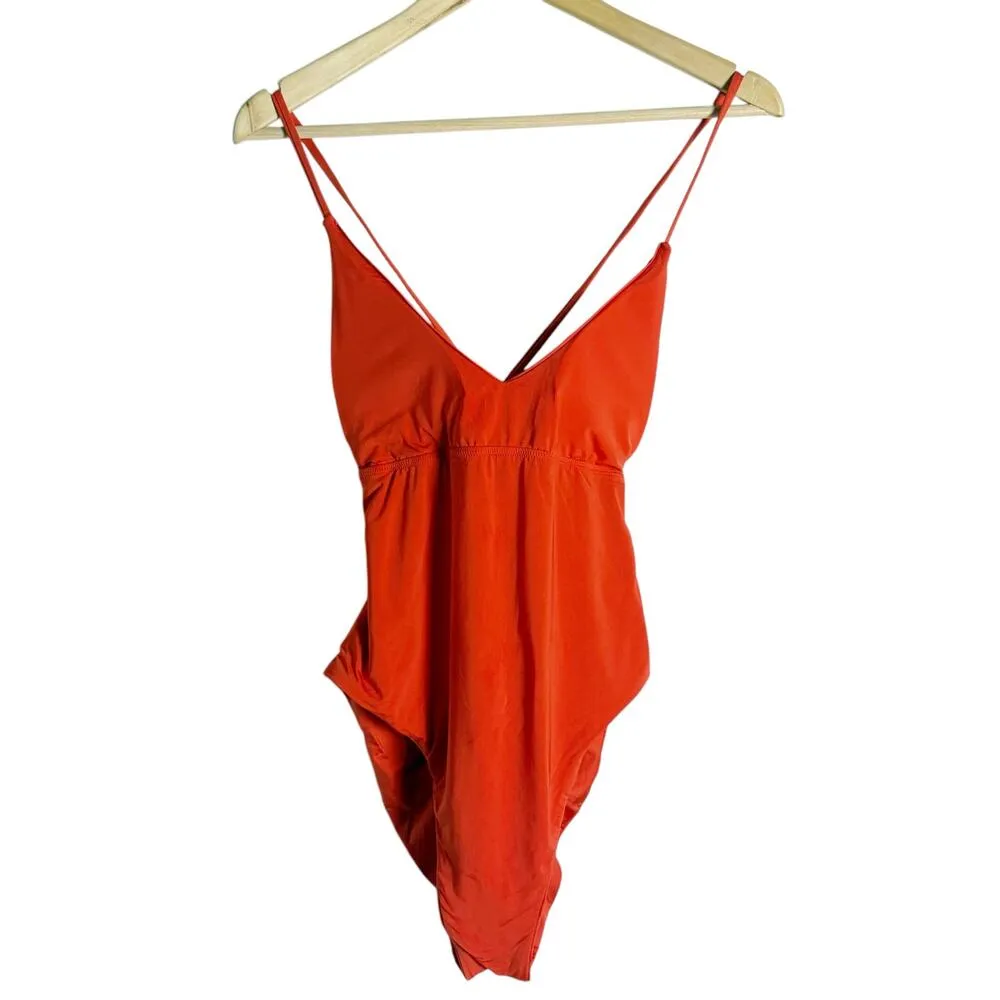 Trina Turk Monaco Twist-Back V-Neck Solid Red One Piece Swimsuit Size 6 - Image 3