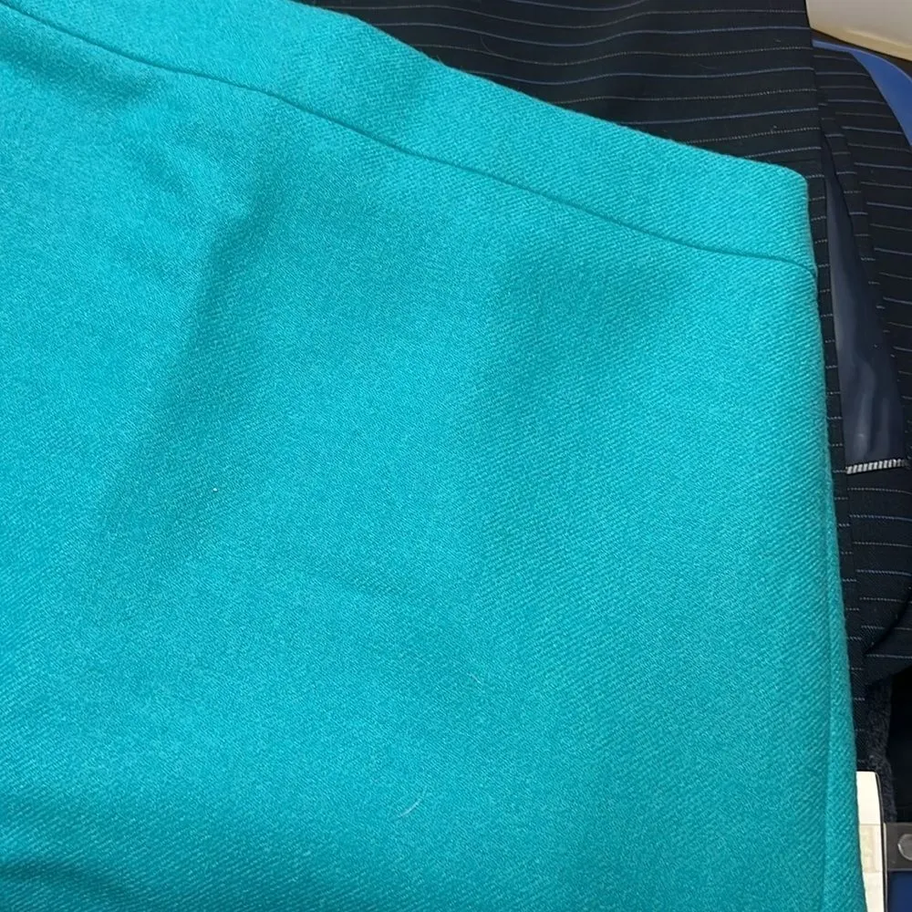 J.CREW No. 2 pencil‎ skirt in jade green wool, Size 0 C26 - Image 6